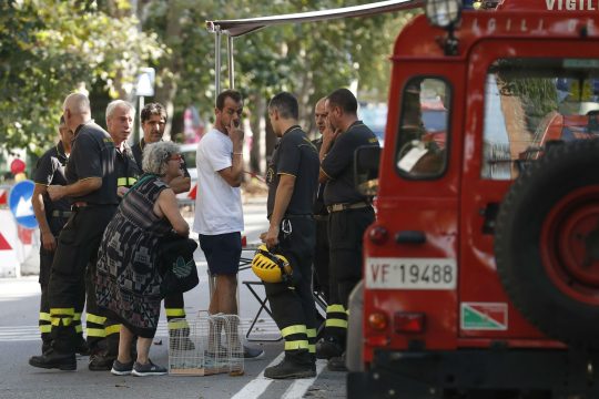 «Έως 20 οι αγνοούμενοι» απ’ την τραγωδία στη Γένοβα