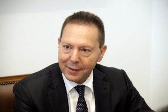 Αυστηρό μήνυμα Στουρνάρα για μεταρρυθμίσεις