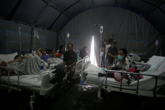Καταστροφή με δεκάδες νεκρούς στην Ινδονησία