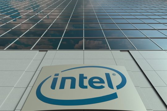 Νέο κενό ασφαλείας στους επεξεργαστές της Intel