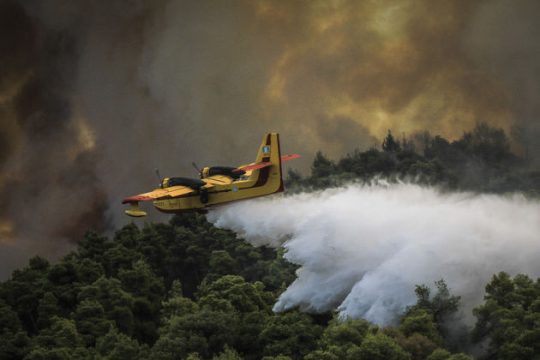 Επικίνδυνες εστίες φωτιάς στην Ηλεία