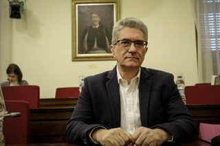 Παραιτήθηκε ο πρόεδρος του ΕΚΑΒ