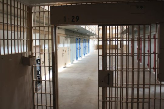 Ένταση στο κρατητήριο της Διεύθυνσης Αλλοδαπών στη Μενεμένη