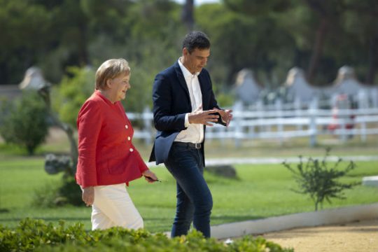 Κονδύλια στο Μαρόκο για τη μετανάστευση συμφώνησαν Μέρκελ-Σάντσεθ