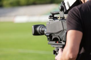 Μπάλα από το E TV με την Εθνική ομάδα ποδοσφαίρου