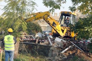 Οι μπουλντόζες της υπομονής…