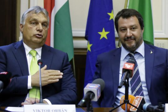 Ακροδεξιά συμμαχία για μια Ε.Ε. χωρίς μετανάστες