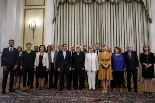 Δώδεκα πολιτικές ορκωμοσίες και εφτά θρησκευτικές