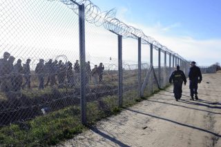 Σοκαριστική καταγγελία για στέρηση τροφής σε κρατούμενους πρόσφυγες στην Ουγγαρία