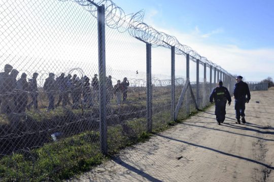 Σοκαριστική καταγγελία για στέρηση τροφής σε κρατούμενους πρόσφυγες στην Ουγγαρία
