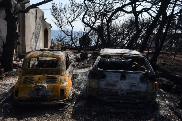 Κατατέθηκε η πρώτη μήνυση για τη φονική πυρκαγιά