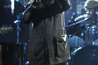Η βίζα απείλησε το WOMAD