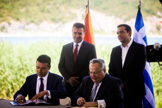 Ολοι ήταν υπέρ και η Ν.Δ. μαζί με το VMRO