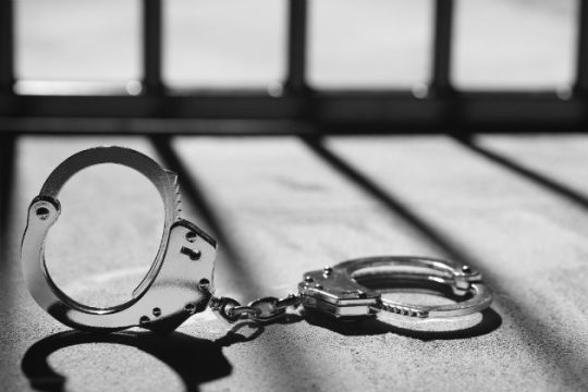 Έκκληση 100 κινηματογραφιστών υπέρ του απεργού πείνας Σεντσόφ