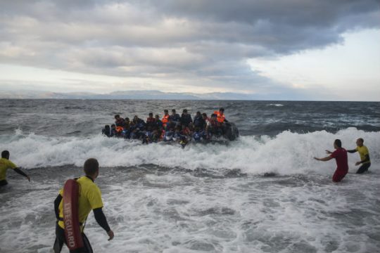 SOS από την Ύπατη Αρμοστεία για τους δεκάδες χιλιάδες θανάτους στη Μεσόγειο