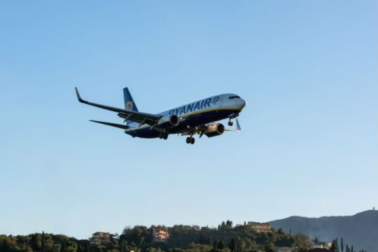 Καθηλωμένα για 24 ώρες τα αεροπλάνα της Ryanair