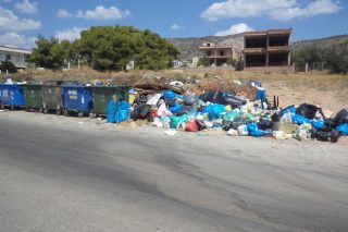 Σαλαμίνα, ένας απέραντος σκουπιδότοπος