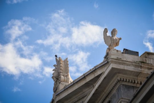 Μέχρι τους 36° ο υδράργυρος, μέχρι 7 τα μποφόρ στο Αιγαίο