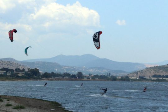 Χανιά: Τραυματίστηκε κάνοντας kite surf