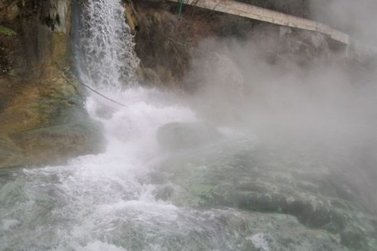Η «μάχη των Θερμοπυλών» για μια επένδυση