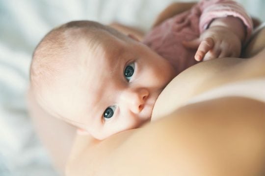 Ο καρκίνος του μαστού δεν αποκλείει την πιθανότητα θηλασμού