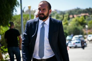 «Η Ν.Δ. καθοδηγείται από συγκεκριμένα οικονομικά και εκδοτικά κέντρα»