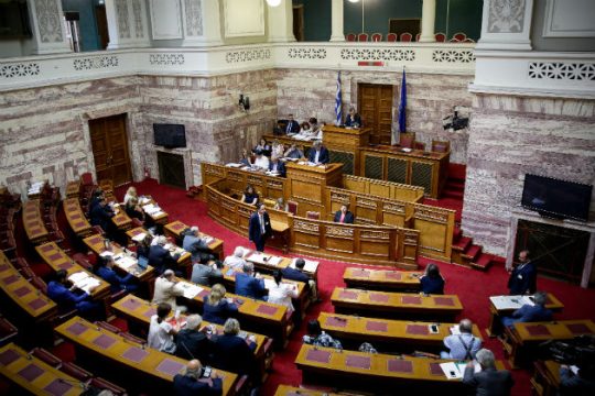 Πέρασαν οι τροπολογίες για στήριξη των πληγέντων