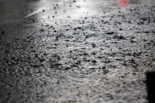 Έντονη βροχόπτωση σε Ημαθία και Πέλλα