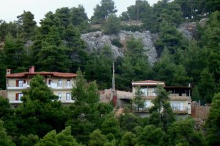 Σαν τη Χαλκιδική… αυθαίρετα δεν έχει