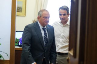 Ποιος εκνεύρισε τον Καραμανλή