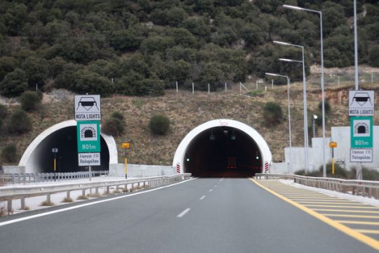 Στον «αέρα» ο διαγωνισμός για την παραχώρηση σε ιδιώτες της Εγνατίας Οδού