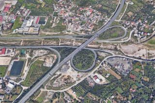 Εχασε δύο εργολαβίες για το Πάτρα-Πύργος ο Καλογρίτσας