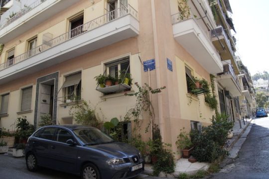 Η ενορία έκοψε το νερό στους αστέγους!