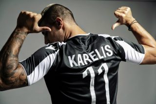 Η τρίτη και φαρμακερή του Καρέλη