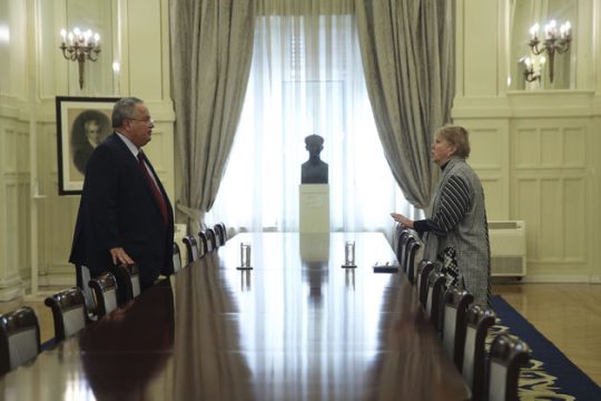 Ξαναπαίρνει μπροστά το Κυπριακό