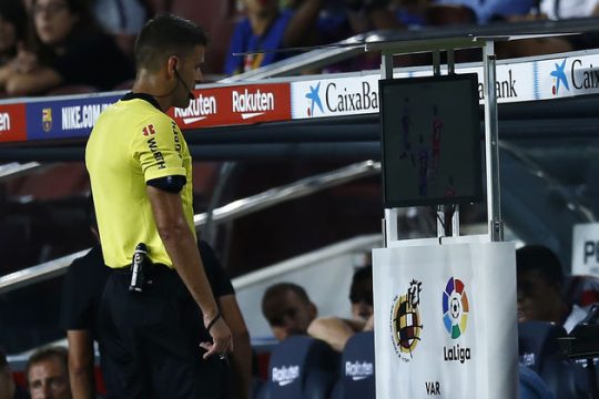 Οταν η Μπαρτσελόνα συνάντησε το VAR