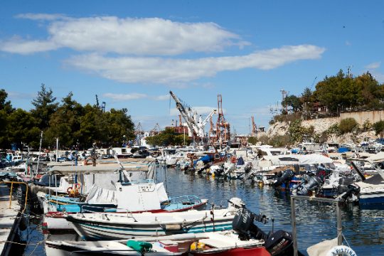 Ερευνα από τον «Δημόκριτο» για τις οσμές σε Κερατσίνι, Δραπετσώνα και Ελευσίνα