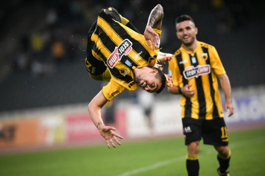 ΑΕΚ που… ξεσηκώνει!