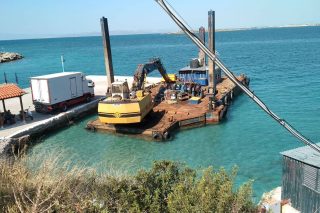 Επεκτείνεται το λιμάνι στο Αγκίστρι