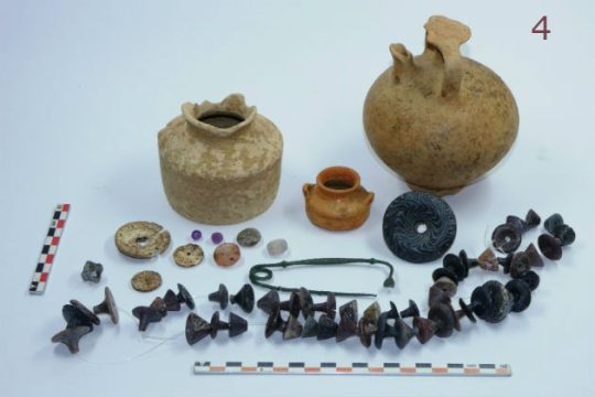 Ασύλητο νεκροταφείο προϊστορικών και ιστορικών χρόνων