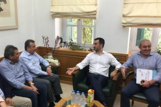 Τα μεγάλα έργα στο επίκεντρο της συνάντησης Αρναουτάκη – Χαρίτση