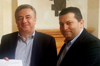 «Φρένο» σε Αρναουτάκη – Μαστοράκη για την Ελληνογερμανική Συνέλευση