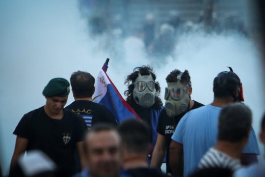Εισαγγελική παρέμβαση για τον διαδηλωτή με το όπλο
