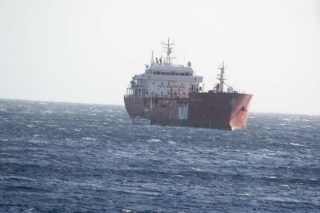 Επιχείρηση διάσωσης με 8 μποφόρ στο Σαρωνικό κόλπο