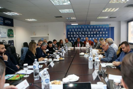 Άναψαν τα αίματα στο Δ.Σ. της Super League