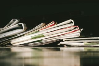 Της Ικαρίας διάφορα, οφειλές μνήμης