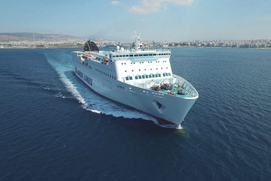 Με το πλοίο «ΕΛΥΡΟΣ» στο εξής το Χανιά – Πειραιά