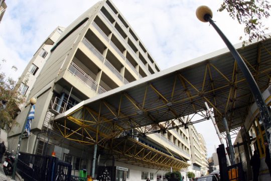 Ενα μη πειστικό πιστοποιητικό