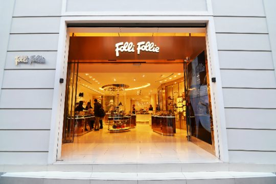 Δάνεια της Folli Follie ύψους 45,6 εκατ. ευρώ κατήγγειλαν οι τράπεζες