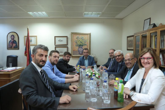 Θετικό κλίμα στη συνάντηση Μ. Καλογήρου με την ΕΔΕ